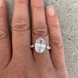 NEW! 925 stamped Cz diamond ring